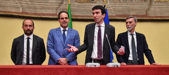 italia-fumata-grigia-il-pd-chiede-la-rottura-con-salvini