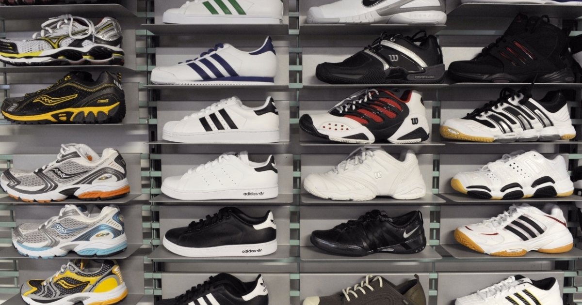 Le scarpe Vögele diventano polacche, 200 negozi in Svizzera