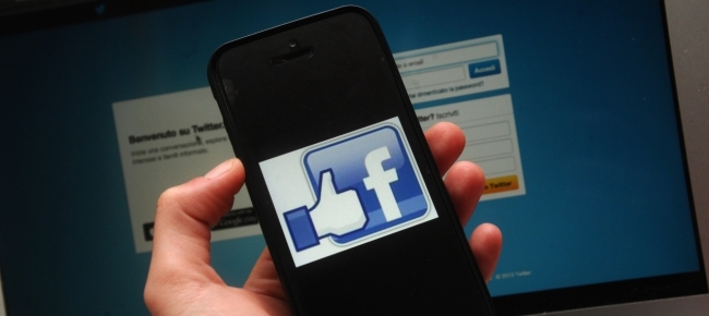 dopo-lo-scandalo-facebook-aumenta-gli-utenti