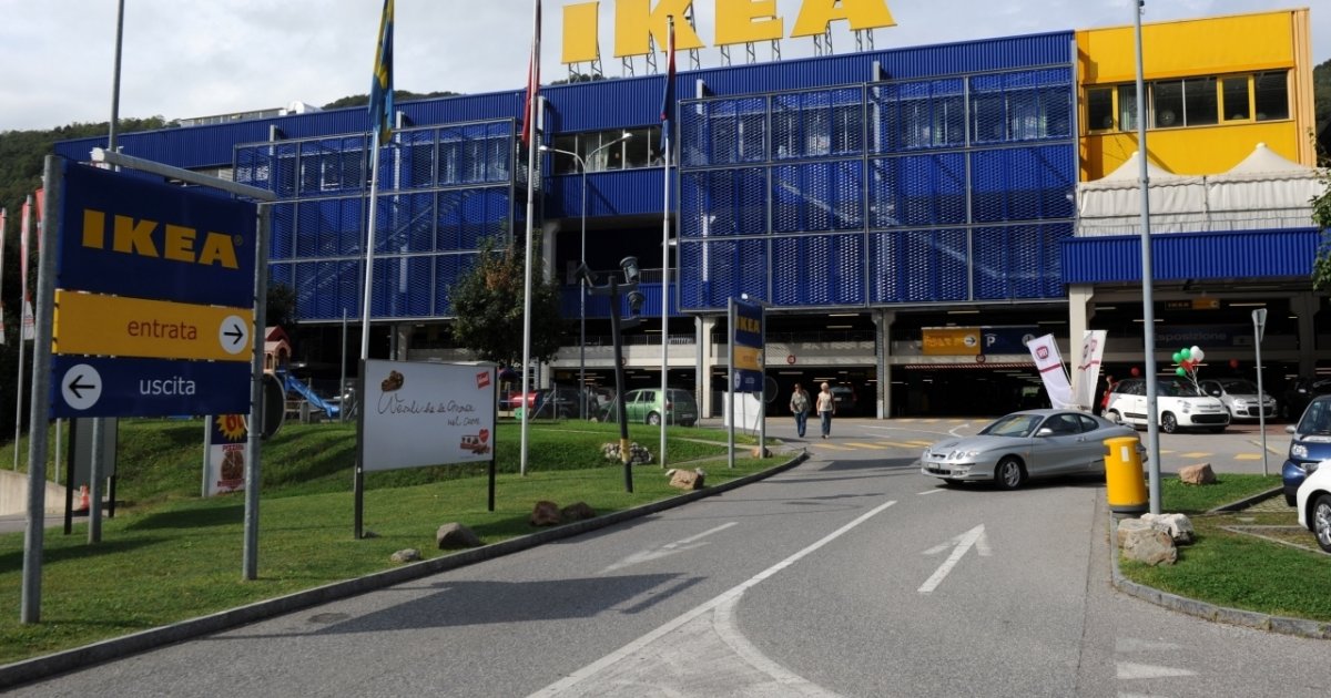 L Evacuazione All Ikea E Solo Per Finta
