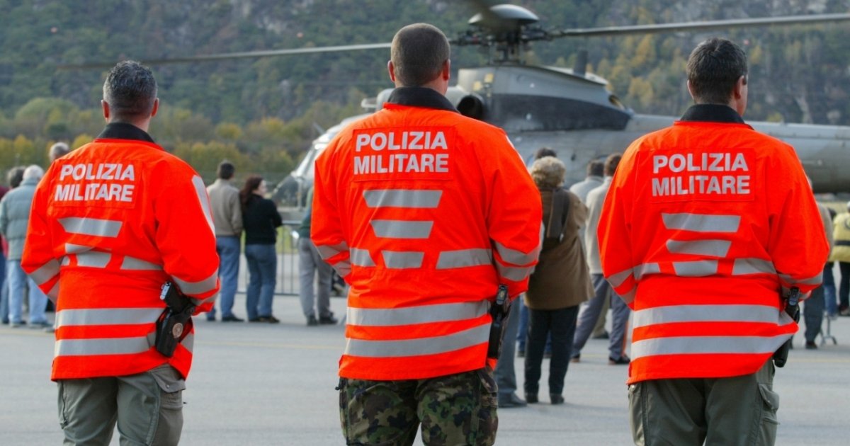 Migranti, polizia militare in caso di necessità laRegione.ch