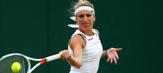 timea-bacsinszky-rimanda-in-vacanza-alize-cornet