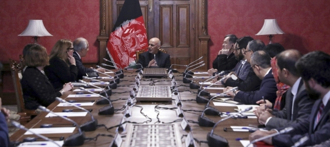 afghanistan-svolta-prima-intesa-tra-usa-e-talebani