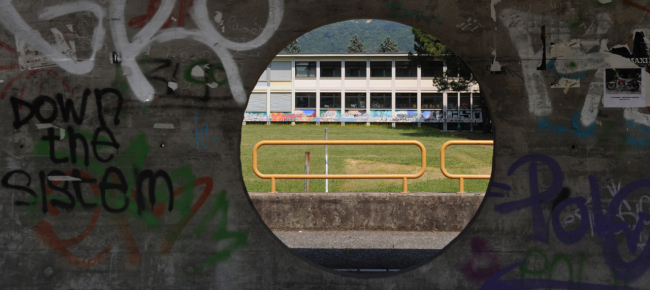 la-scuola-meno-forum-piu-arena