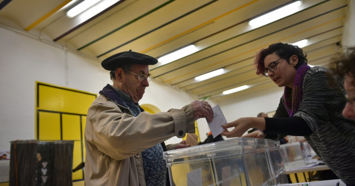 Seggi Aperti In Spagna Si Rinnovano Le Cortes Generales Laregione