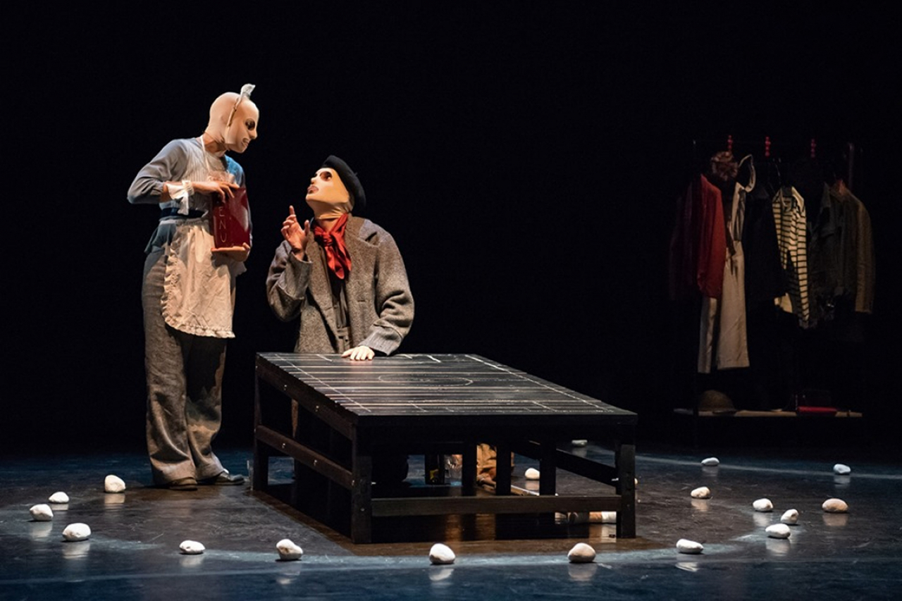 Partito Ieri Sera Vasi Comunicanti Teatro Itinerante Laregione