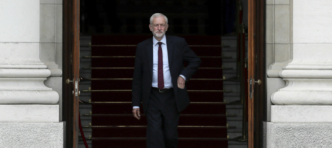 svolta-di-corbyn-sulla-brexit-si-al-referendum-bis