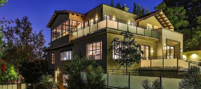 traslocare-nella-villa-di-rihanna-basta-sborsare-35mila-dollari