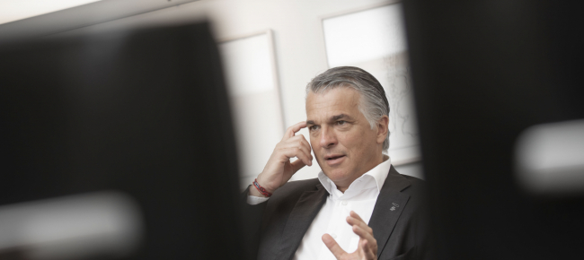 ubs-utile-netto-in-calo-nel-3-trimestre-ma-e-meglio-del-previsto