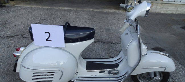 all-asta-a-cresciano-una-vespa-coi-fiocchi