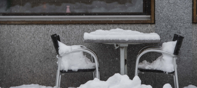 che-bello-nevica-ma-niente-baci