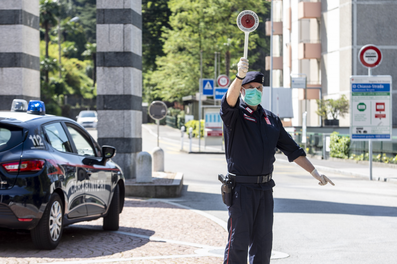 Campione Dalla Pizza Alla Mascherina 42 Sanzioni Da Lockdown Laregione