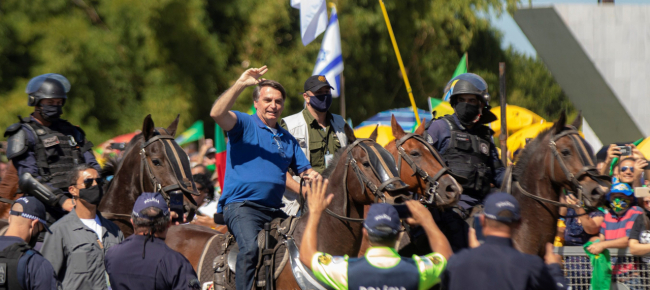 nel-brasile-di-caligola-bolsonaro-il-degrado-nao-tem-fim