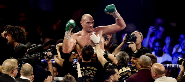 fury-si-separa-dal-manager-accusato-di-legami-col-crimine