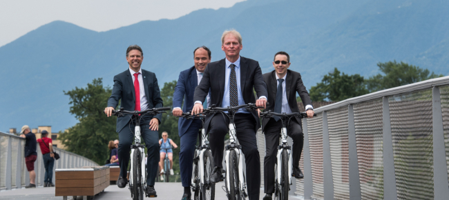 locarnese-tutti-uniti-sulla-nuova-passerella
