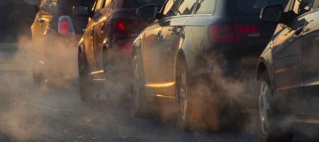 il-covid-abbatte-il-traffico-ma-non-lo-smog-oltreconfine