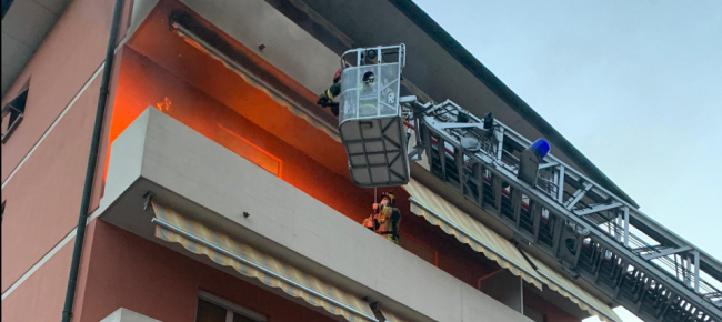fumo-da-una-palazzina-a-viganello-evacuati-gli-inquilini