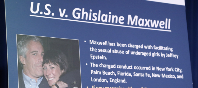 l-fbi-acciuffa-ghislaine-maxwell-complice-di-epstein