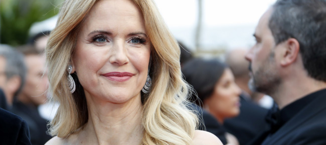 kelly-preston-ha-perso-la-guerra-contro-il-cancro-aveva-57-anni