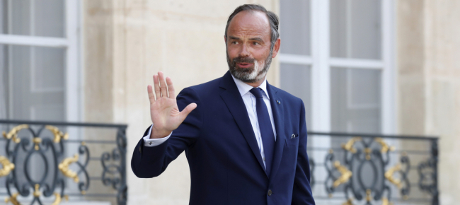 francia-edouard-philippe-rassegna-le-dimissioni