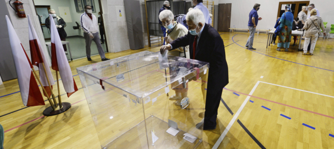 polonia-seggi-aperti-per-il-ballottaggio-delle-presidenziali