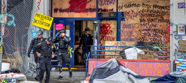 razzismo-sgomberata-zona-occupata-a-seattle-31-arresti