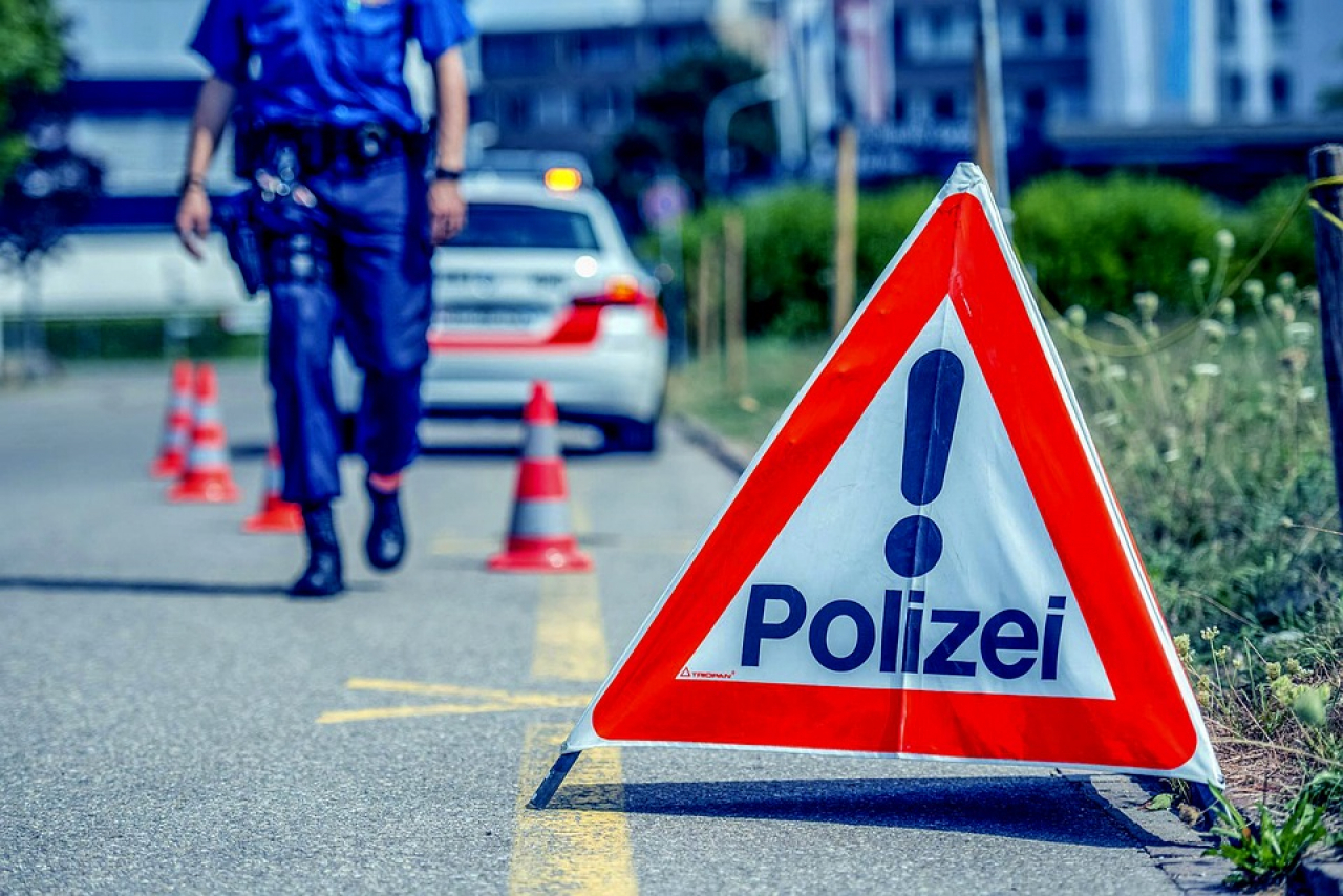 Due Quindicenni Trovati Morti In Un Appartamento Nel Canton Zurigo