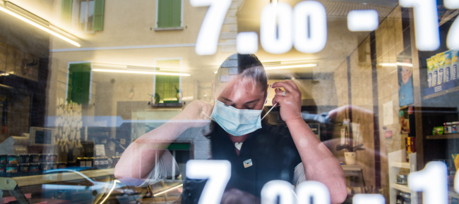oltre-500-medici-al-governo-serve-l-obbligo-delle-mascherine