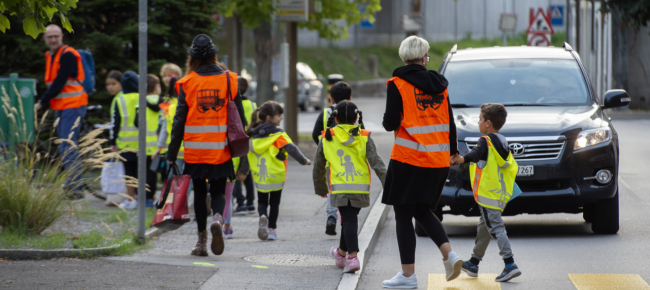 una-giornata-per-promuovere-il-tragitto-casa-scuola-a-piedi