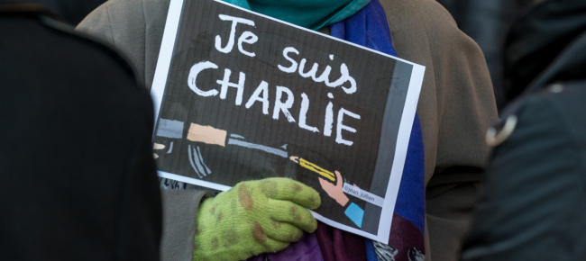 charlie-hebdo-liberta-a-testa-alta