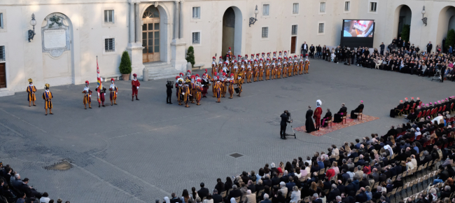 altre-38-guardie-svizzere-pronte-al-giuramento