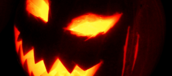 usa-il-covid-toglie-la-maschera-ad-halloween