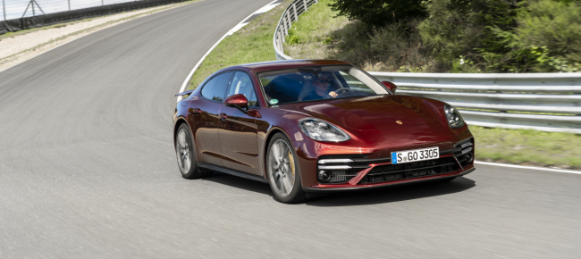 porsche-panamera-evoluzione-della-specie