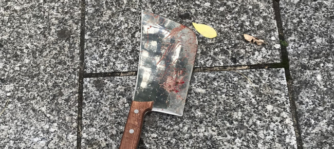 attacco-all-arma-bianca-sui-luoghi-di-charlie-hebdo