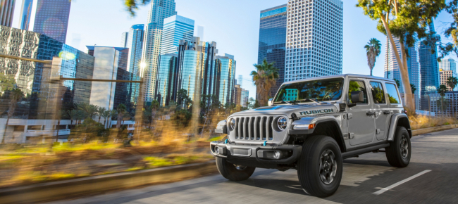 wrangler-unlimited-l-icona-jeep-si-fa-4xe