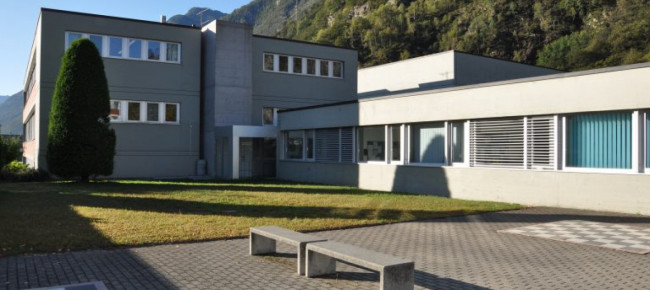 scuole-medie-di-lodrino-ampliamento-e-un-sogno-la-piscina