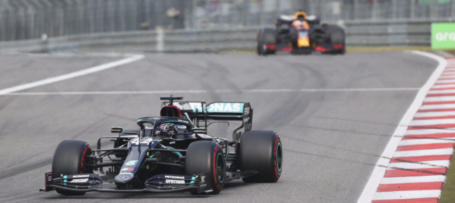 hamilton-vince-al-n-rburgring-ed-eguaglia-schumacher
