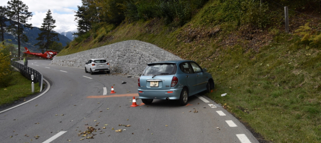 auto-contro-un-muro-a-castiel-grave-una-75enne