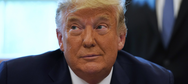 qanon-i-complottisti-e-donald-trump