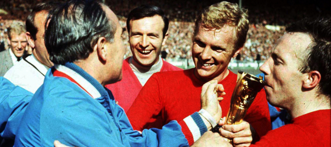 l-inghilterra-piange-nobby-stiles