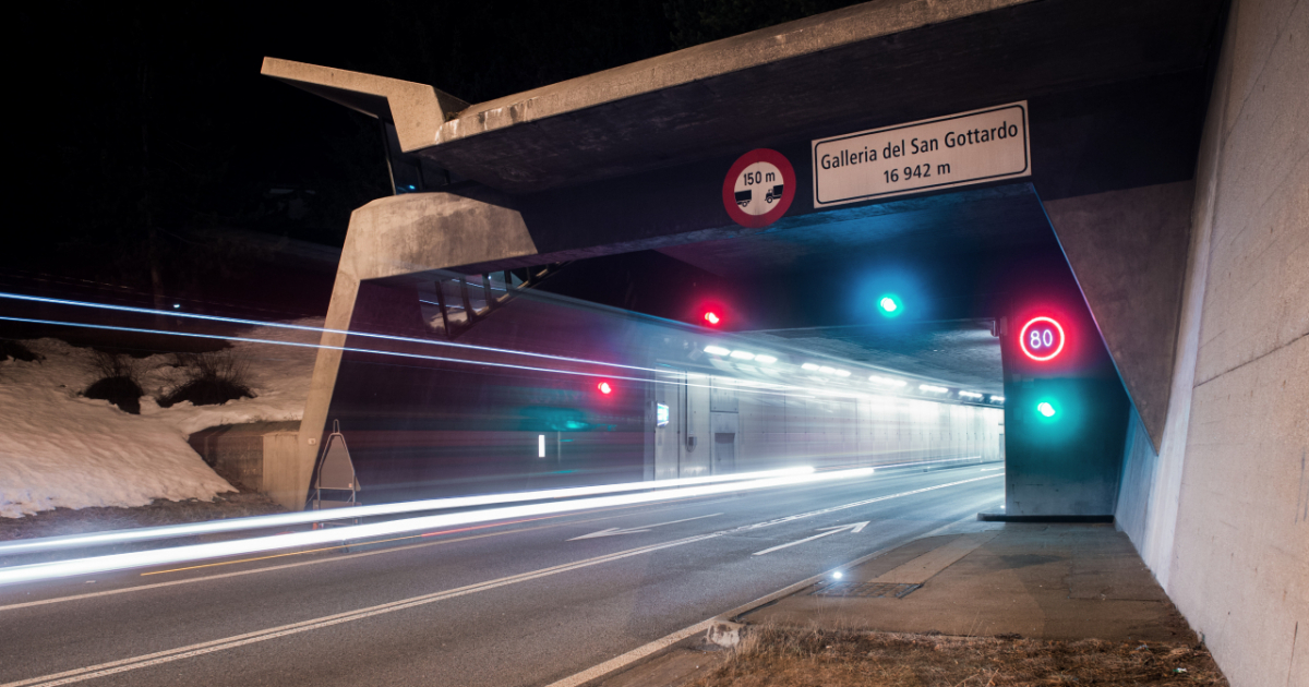 San Gottardo, galleria autostradale chiusa laRegione.ch San Gottardo, galleria autostradale chiusa laRegione.ch