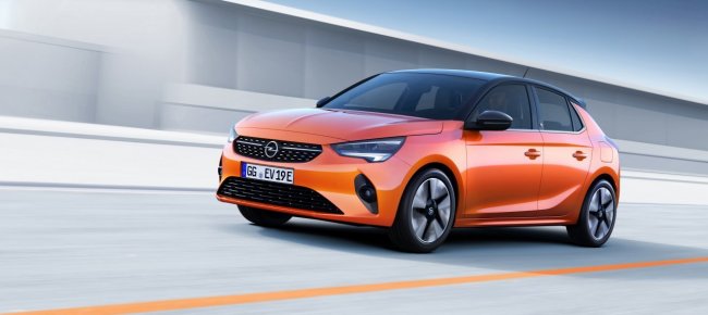 agile-e-brillante-opel-corsa-e