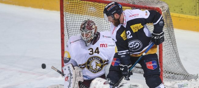 sotto-la-neve-l-ambri-torna-a-brindare-ai-tre-punti