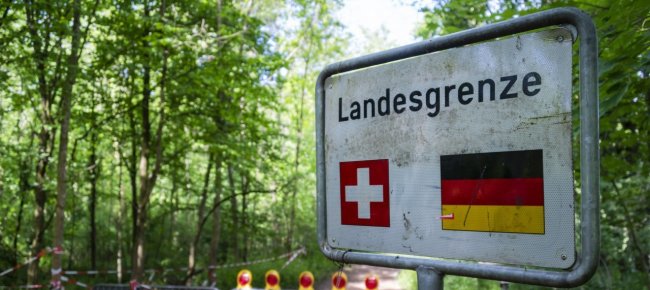 merkel-e-parmelin-discutono-di-gestione-della-pandemia