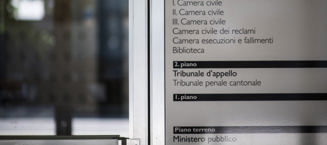 diossido-di-cloro-contro-il-covid-la-procura-apre-un-incarto