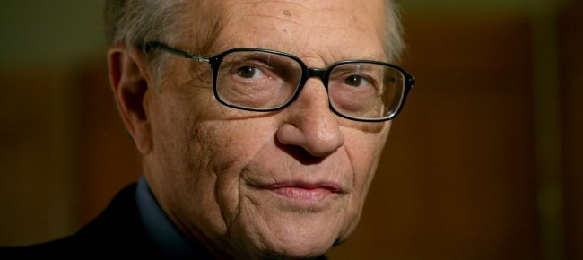 larry-king-il-microfono-e-spento