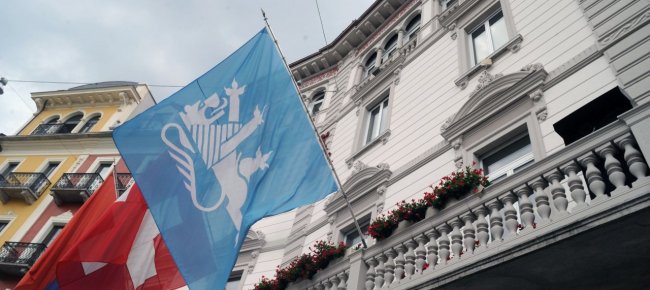 liberali-di-locarno-tourbillon-per-tre-seggi
