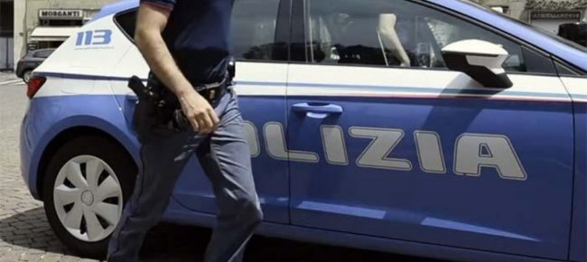 aggredisce-passanti-e-agenti-con-coltello-a-milano-ucciso