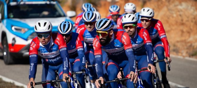 total-direct-e-rally-cycling-le-due-wildcard-per-il-tds