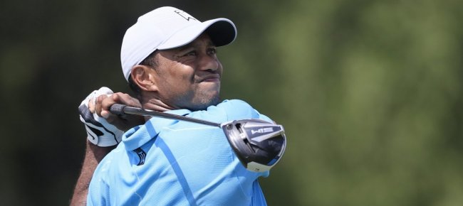 incidente-stradale-tiger-woods-ricoverato-all-ospedale